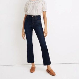 Madewell Curvy Cali Demi Jean in Dark Wash
